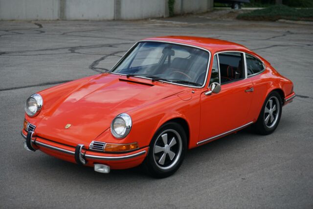 Porsche 911 1969 image number 1