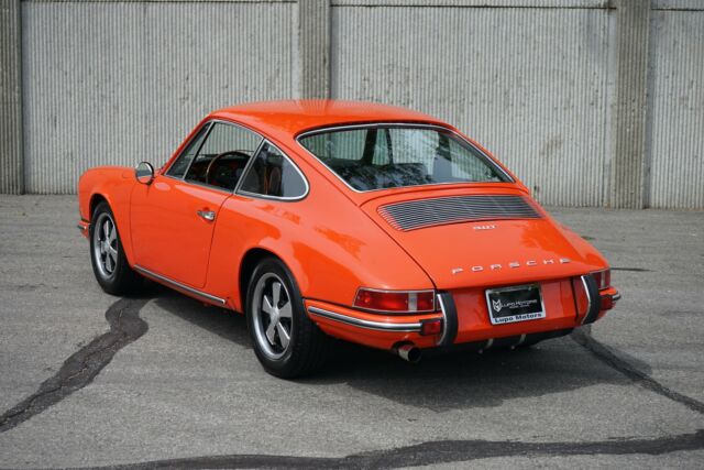 Porsche 911 1969 image number 18