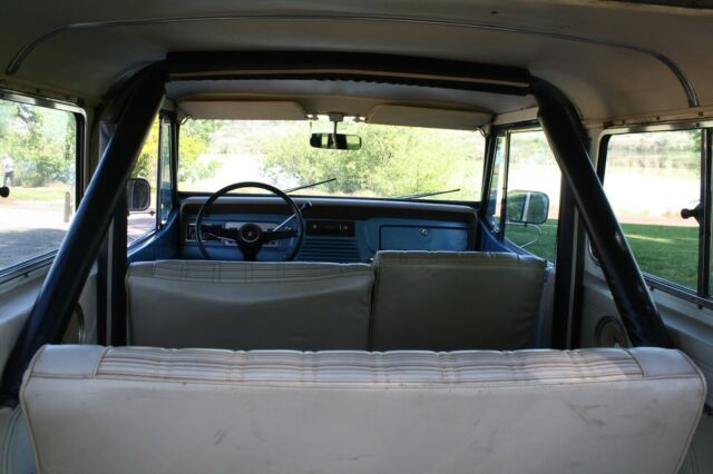 Jeep Commando 1973 image number 42