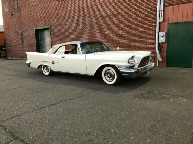 Chrysler 300E 1959 image number 31