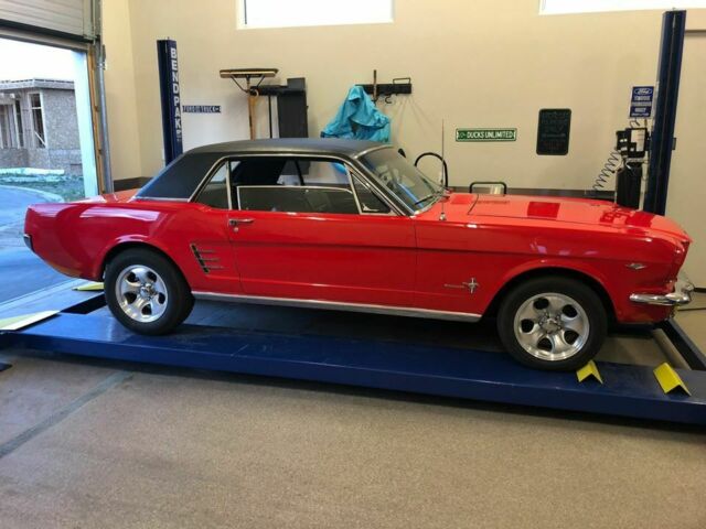 Ford Mustang 1966 image number 0