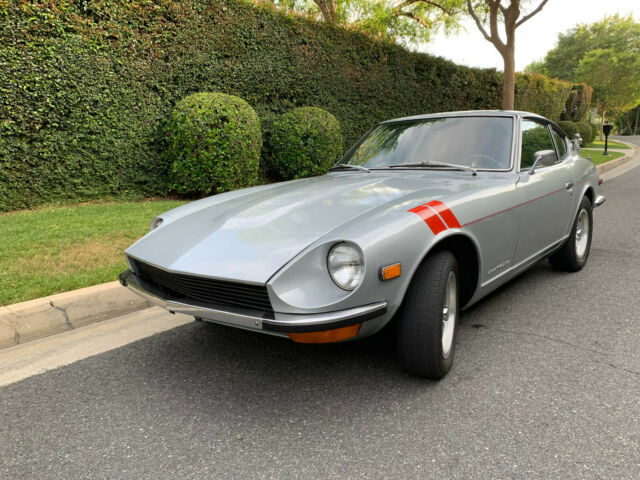 Datsun Z-Series 1971 image number 1