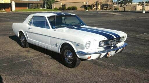 Ford Mustang 1965 image number 0