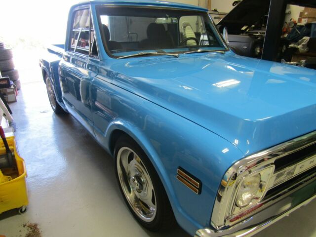 Chevrolet C-10 1969 image number 0