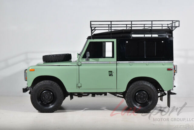 Land Rover SAFARI SERIES 3 1973 image number 1