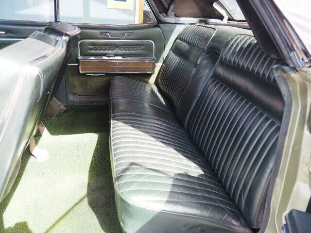 Lincoln Continental 1966 image number 20