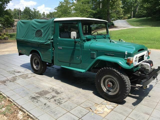 Toyota FJ Cruiser 1978 image number 29