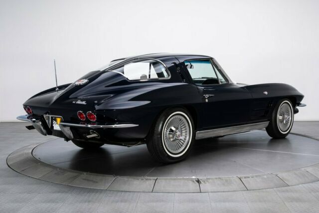 Chevrolet Corvette 1963 image number 25