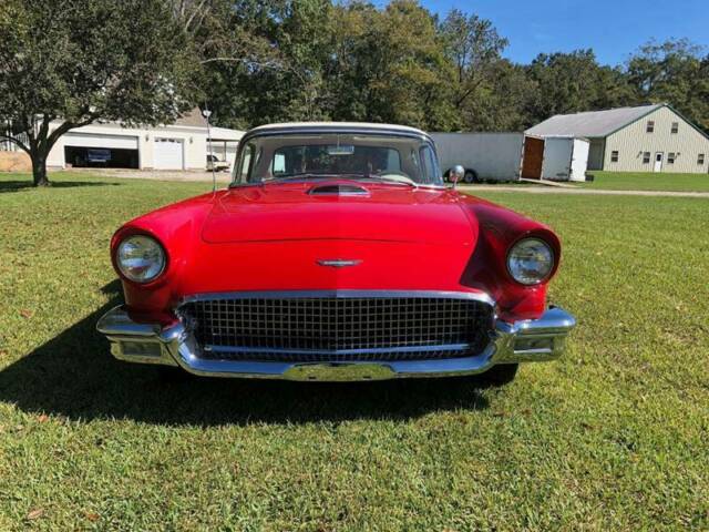 Ford Thunderbird 1957 image number 2