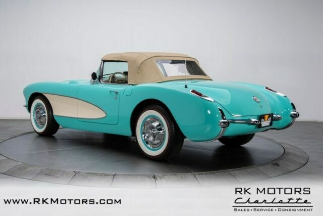 Chevrolet Corvette 1956 image number 11