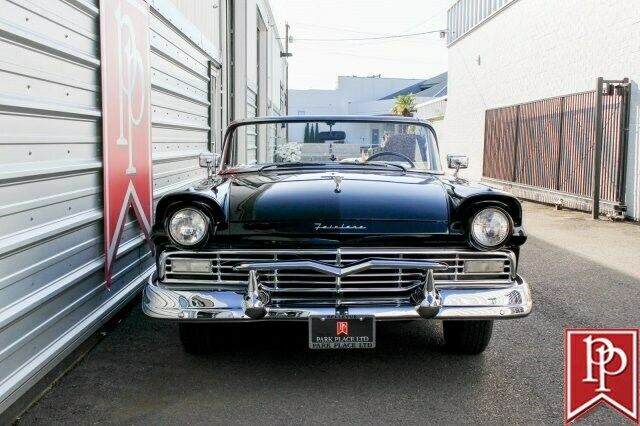 Ford Fairlane 1957 image number 19