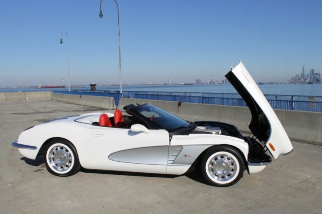 Chevrolet Corvette CRC Retrovette 1958 image number 42