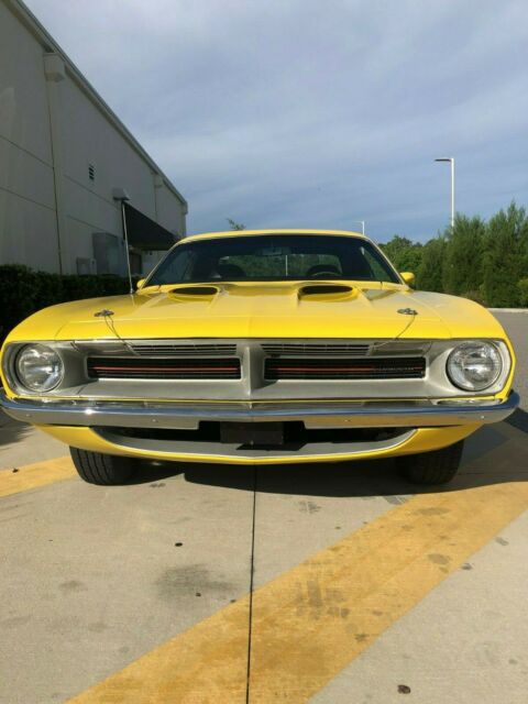 Plymouth Barracuda 1970 image number 2