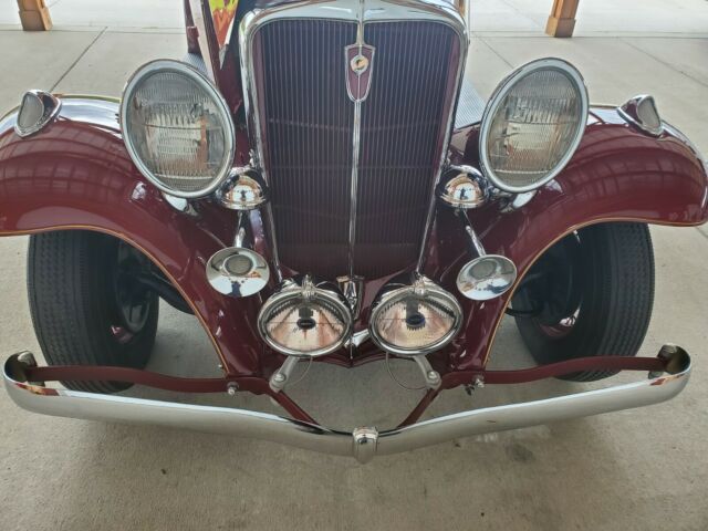 Studebaker Dictator 1932 image number 0