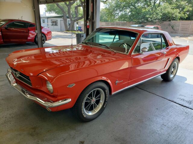 Ford Mustang 1965 image number 5