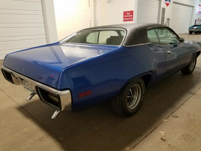 Plymouth Satellite 1972 image number 2