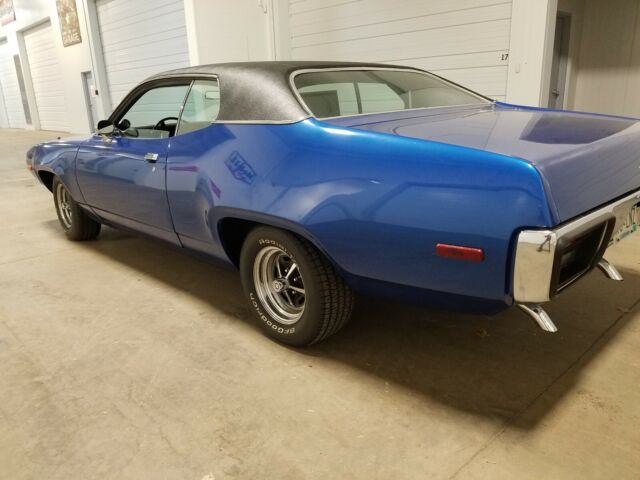 Plymouth Satellite 1972 image number 3