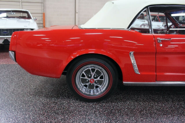 Ford Mustang 1965 image number 37