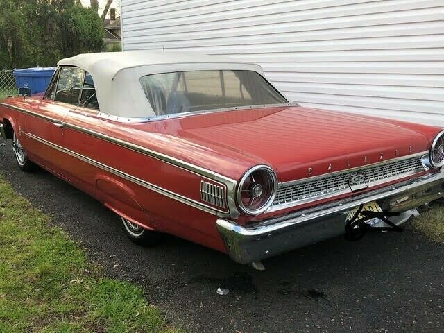 Ford Galaxie 1963 image number 22