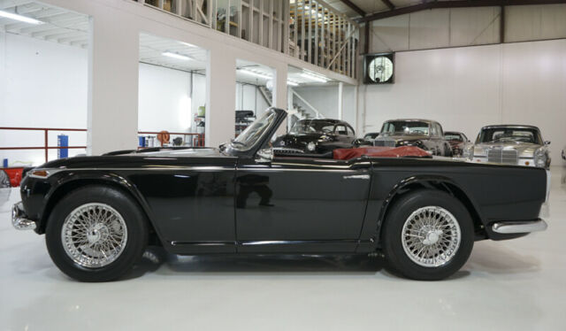 Triumph TR4A 1966 image number 30