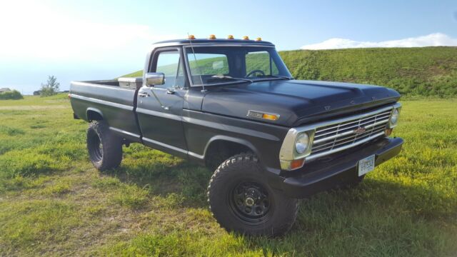 Ford F250 1968 image number 0