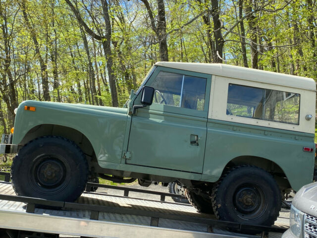 Land Rover Series III 1973 image number 32