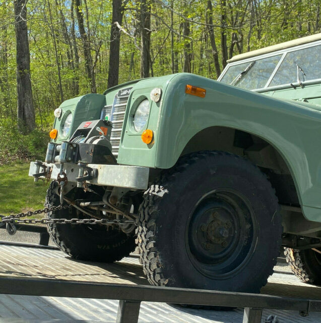 Land Rover Series III 1973 image number 9