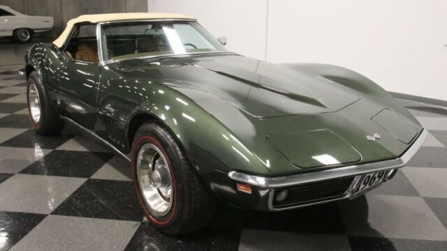 Chevrolet Corvette 1969 image number 17