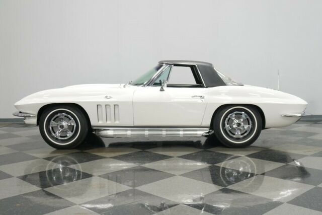 Chevrolet Corvette 1966 image number 2