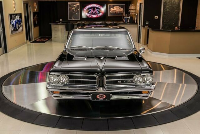 Pontiac GTO 1964 image number 6