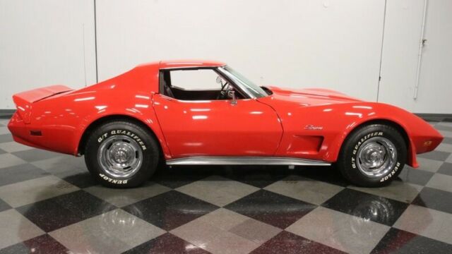 Chevrolet Corvette 1974 image number 15