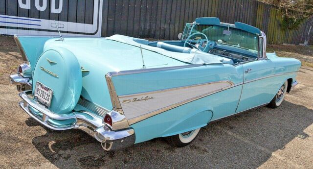 Chevrolet Bel Air/150/210 1957 image number 23