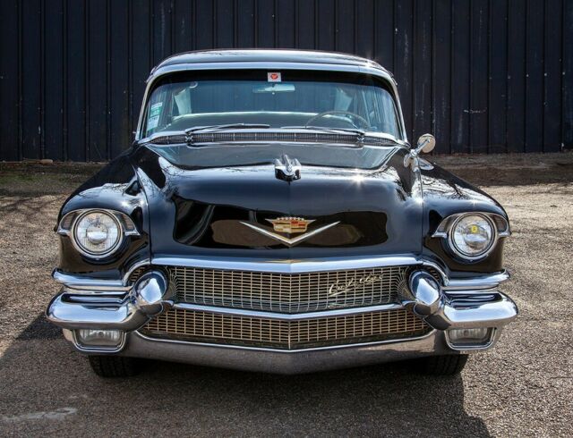 Cadillac Fleetwood 1956 image number 3