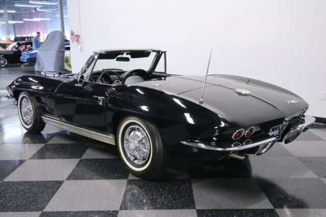 Chevrolet Corvette 1963 image number 9