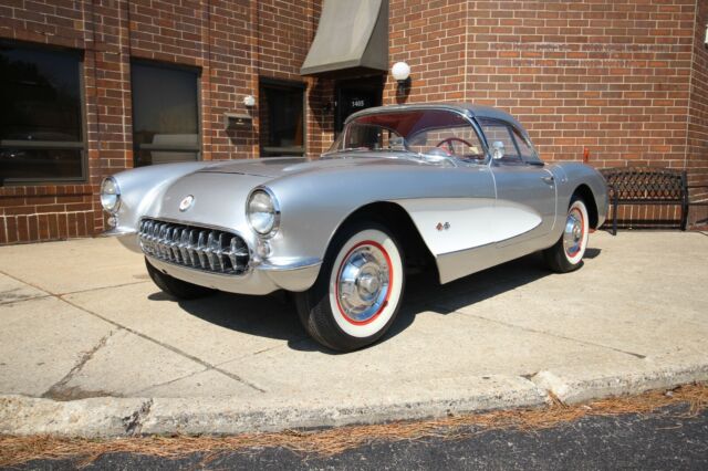 Chevrolet Corvette 1957 image number 0