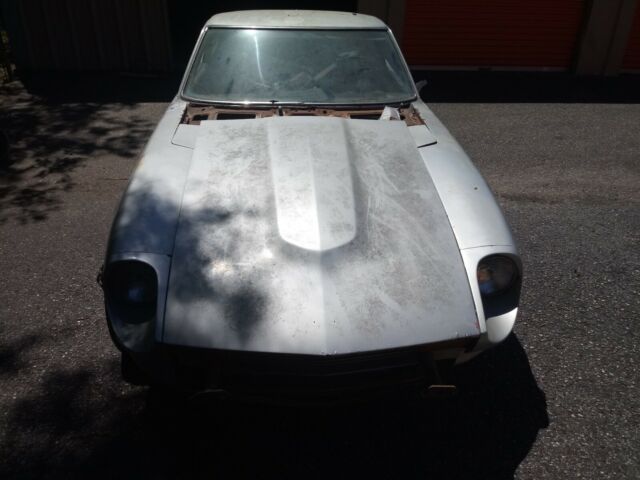 Datsun 280Z 1975 image number 2