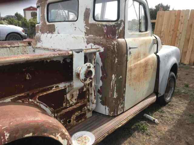 Dodge Pickup 1948 image number 6