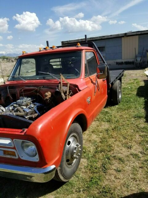 Chevrolet C/K Pickup 3500 1967 image number 0