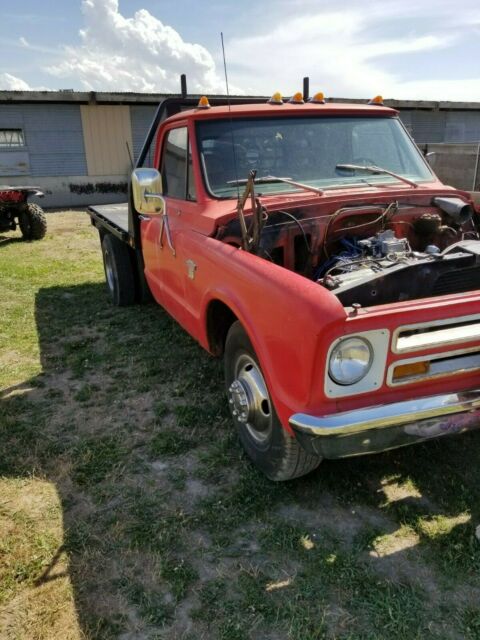 Chevrolet C/K Pickup 3500 1967 image number 1