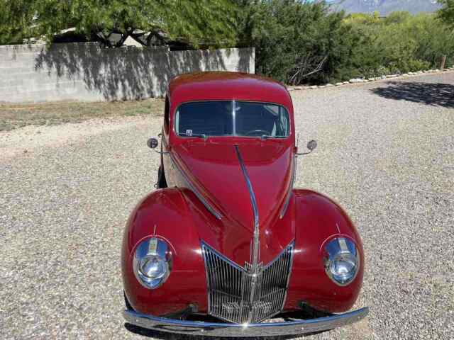 Ford 2 Door Sedan 1940 image number 32