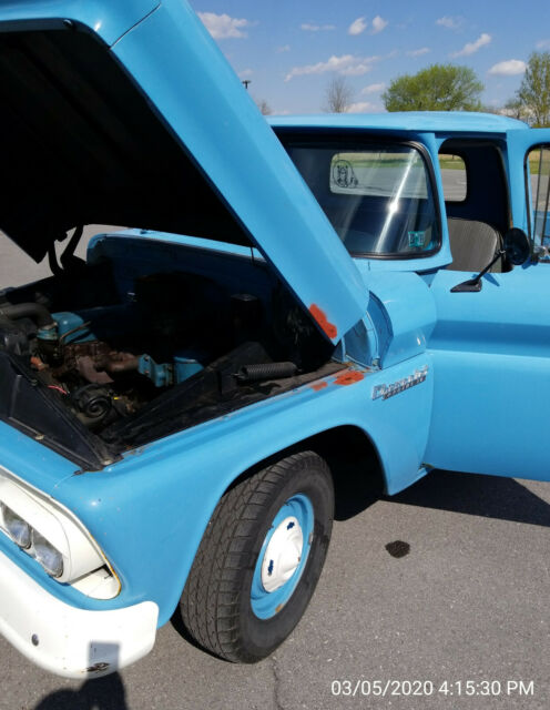 Chevrolet C-10 1960 image number 4