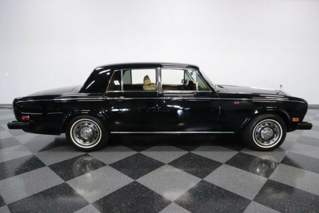 Rolls-Royce Silver Shadow II 1978 image number 15