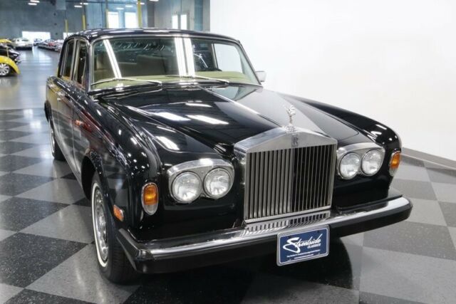 Rolls-Royce Silver Shadow II 1978 image number 18