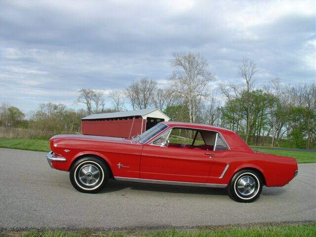 Ford Mustang 1965 image number 0