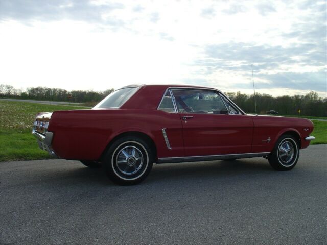 Ford Mustang 1965 image number 1