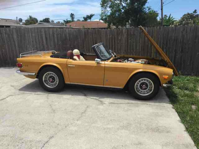 Triumph TR 6 1972 image number 18