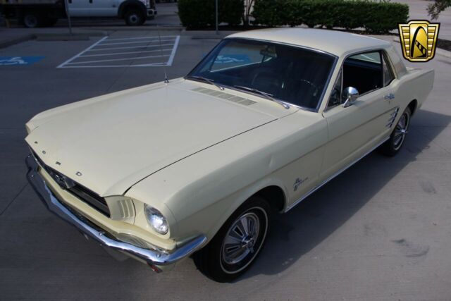 Ford Mustang 1966 image number 26