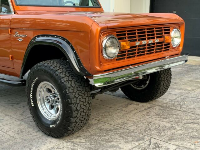 Ford Bronco 1969 image number 2