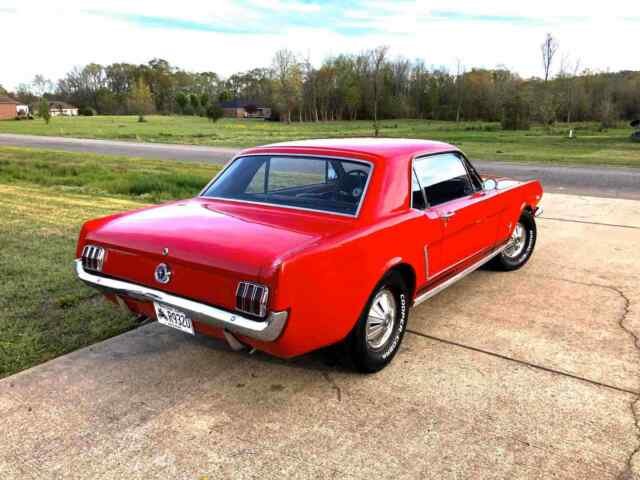 Ford Mustang 1965 image number 28