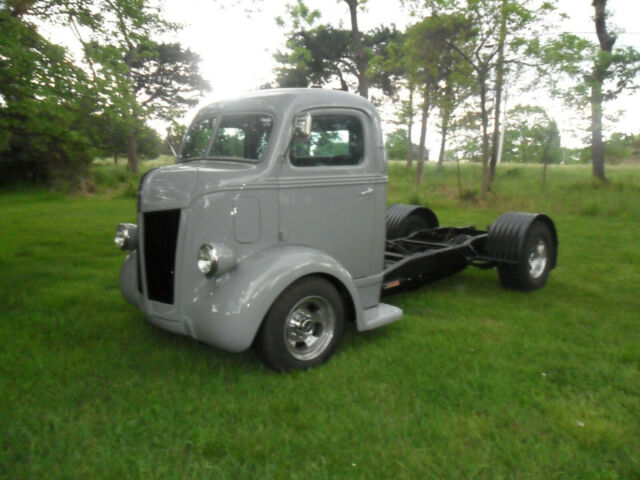 Ford FORD 1941 image number 1